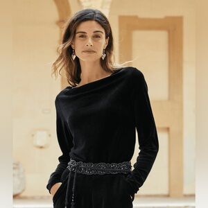 Peruvian Connection Velour Victoria Top black size medium